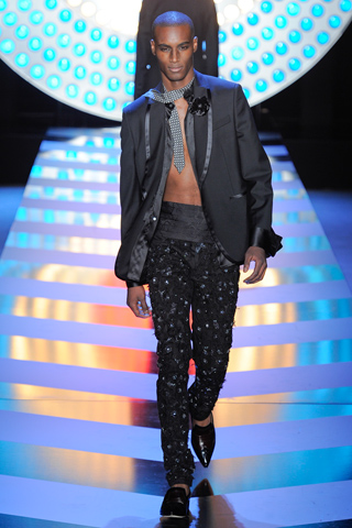 John Galliano / - 2012